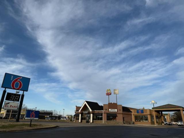 Motel 6-Clarksville, Tn Екстер'єр фото