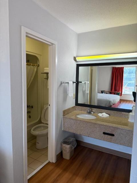 Motel 6-Clarksville, Tn Екстер'єр фото